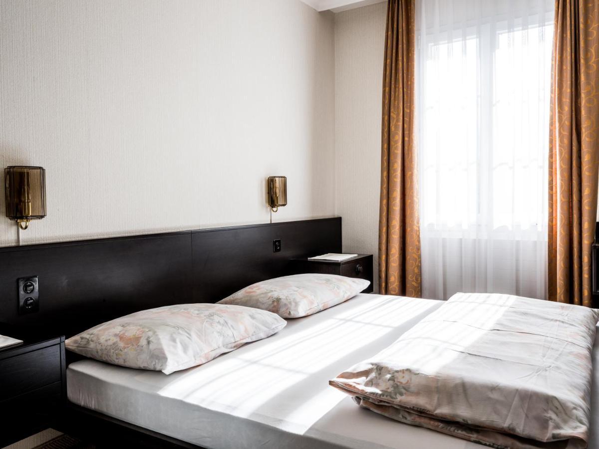 Landgasthof Hotel Menzberg Esterno foto